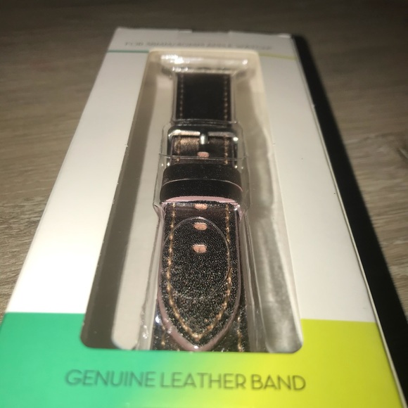Apple Watch band - Leather , Pink , 38/40 MM - Picture 3 of 4